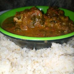 Rice& wheat granules with sorrel soup. (#biski da miyar yakuwa) A picture of Rice& wheat granules with sorrel soup. (#biski da miyar yakuwa).