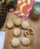 Pineapple jam cookies