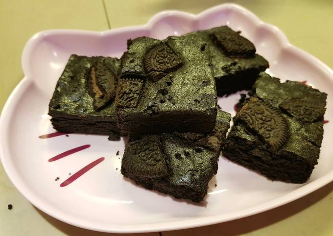 Resep Brownies Oreo Panggang Oleh Tika - Cookpad Resep Brownies Oreo Panggang Oleh Tika - Cookpad