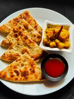 মোগলাই পরোটা (moglai parota recipe in Bengali) রেসিপির প্রধান ছবি