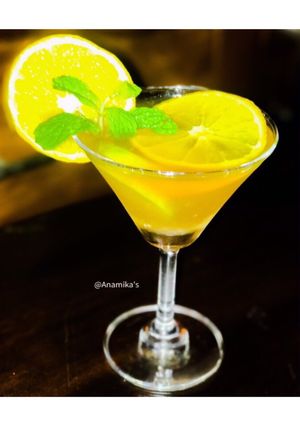 A picture of Orange Iced Tea.