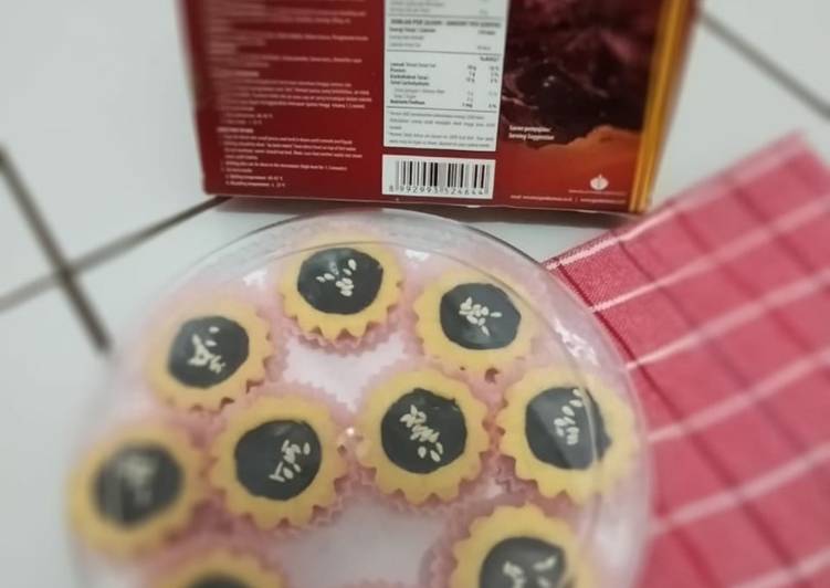 Pie mini cokelat wijen ala Aulian