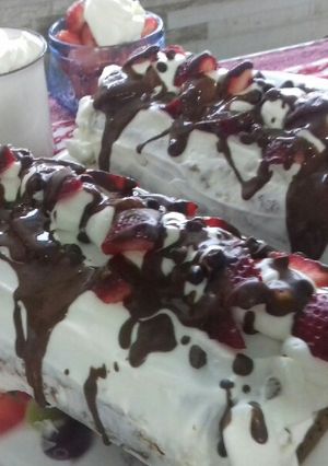 Una foto de Pionono de frutilla y chocolate (Brazo Gitano)