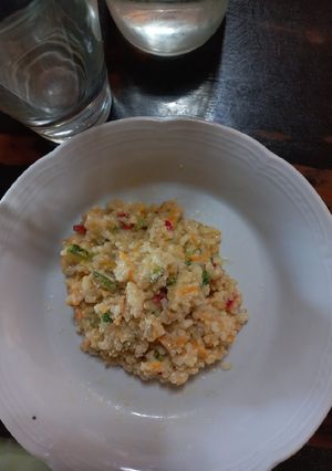Una foto de Arroz yamaní con verduras