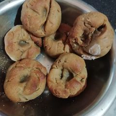A picture of Bati.