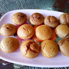 A picture of Cupcakes without cups. #cupcakechallange #authormarathon.