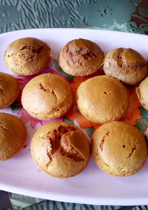 A picture of Cupcakes without cups. #cupcakechallange #authormarathon.