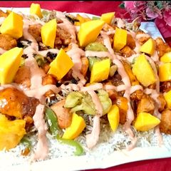 A picture of Mangoes Singaporinrice.