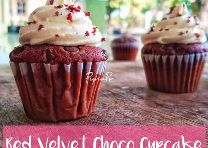 Resep Red Velvet Cupcakes With Ermine Frosting Oleh 𝓟𝓲𝓹𝓲𝓷 𝓟𝓼 - Cookpad