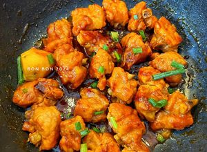 Hình của món Sườn Non Om Me.