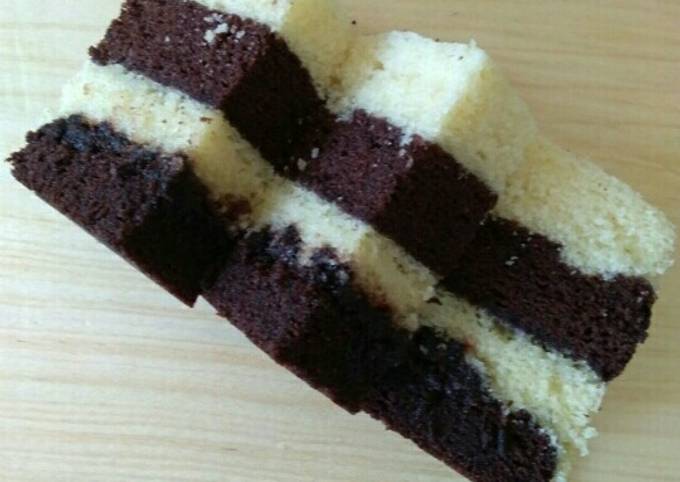 Bolu Coklat Lapis Keju