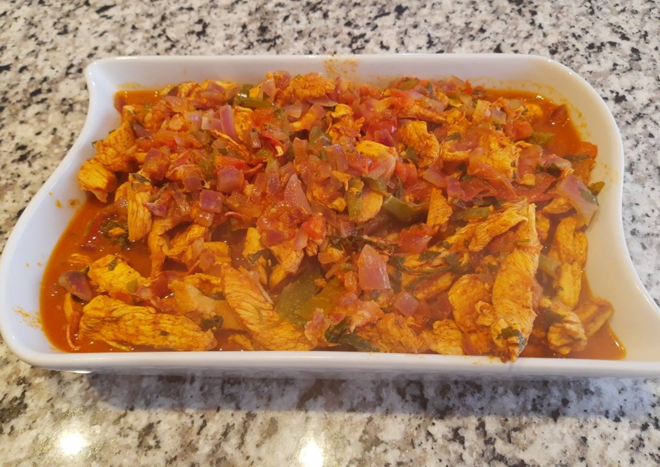 Fajitas de Pollo con salsa de achiote
