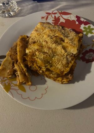 Una foto de Lasaña Boloñesa