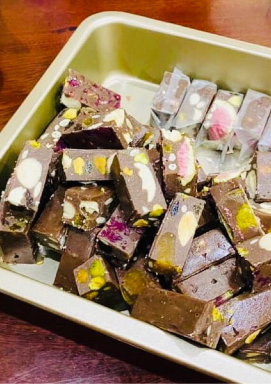 Hình của món Kẹo nougat (hạnh phúc) cacao.