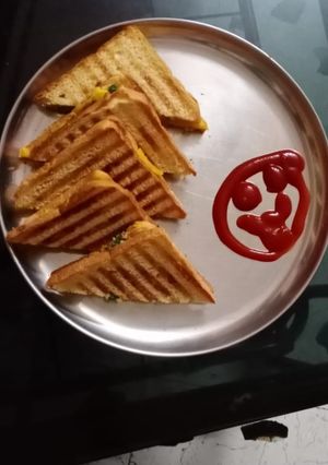 ટેસ્ટી સેન્ડવિચ રેસીપી મુખ્ય ફોટો