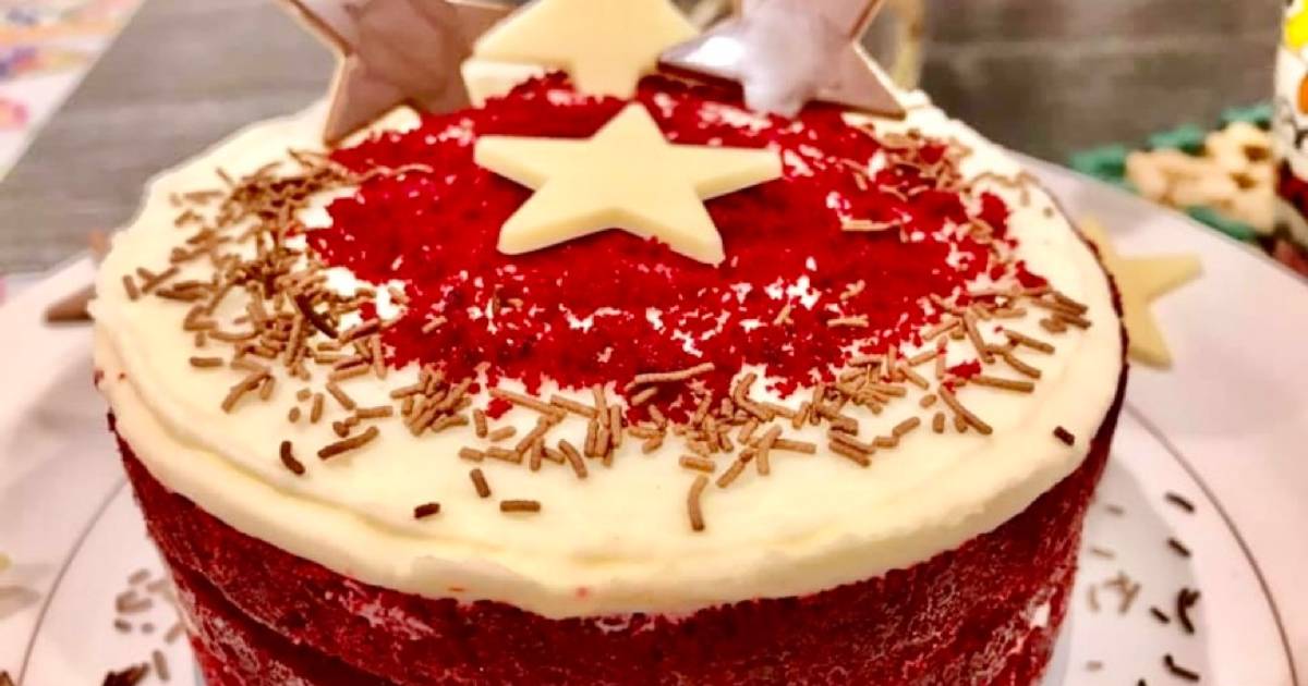 रेड वेलवेट वनीला केक Red Velvet Vanilla Cake Recipe In Hindi रेसिपी बनाने की विधि In Hindi By 2400