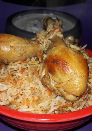 चिकन बिरयानी(Chicken biryani recipe in Hindi) रेसिपी मुख्य फोटो