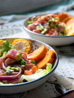 Una foto de Ceviche Peruano de atún