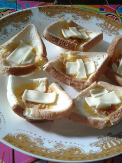 Foto resep Roti Kapal Rasa Gurih (Telur, Keju,Sosis,Wortel) #Maree