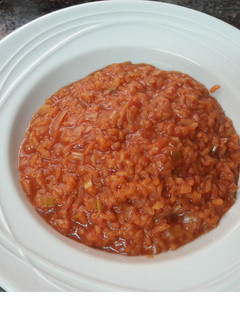 Una foto de 🇮🇹Risotto de remolacha vegano 🍚