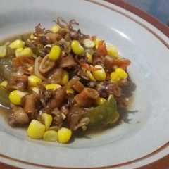Foto resep Tumis cumi kering asin jagung manis
