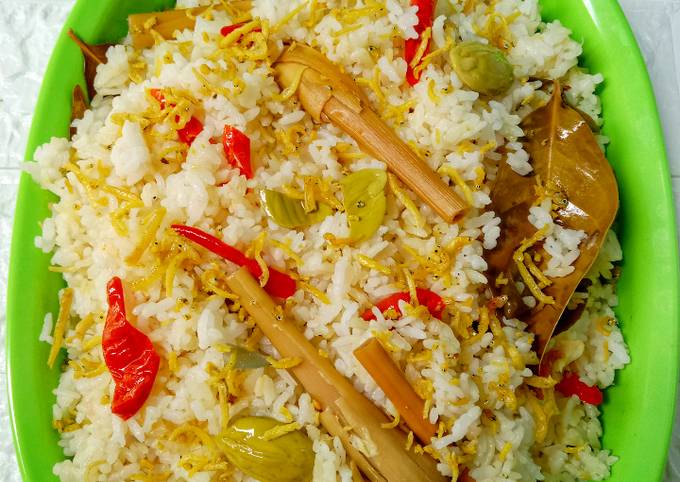Resep Nasi Liwet Ricecooker yang Sempurna