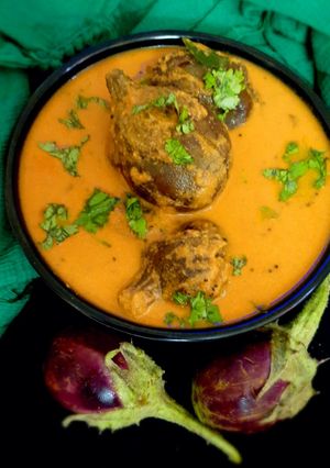 எண்ணெய் (முள்)கத்தரிக்காய் குழம்பு (Throny brinjal gravy) செய்முறை முக்கிய புகைப்படம்
