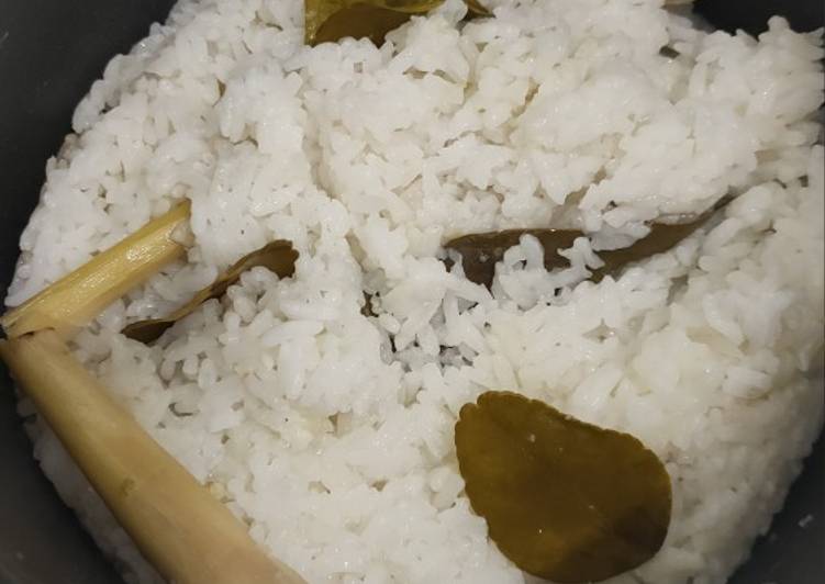 Cara Gampang Membuat Nasi liwet ala ricecooker, Sempurna