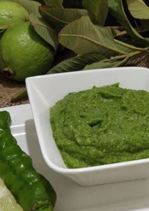 A picture of Guava chutney.