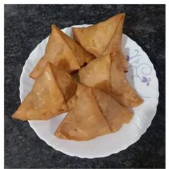 A picture of Samose.