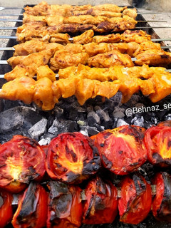 عکسی از دستور جوجه کباب ماستی زعفرانی (سیزده بدر)