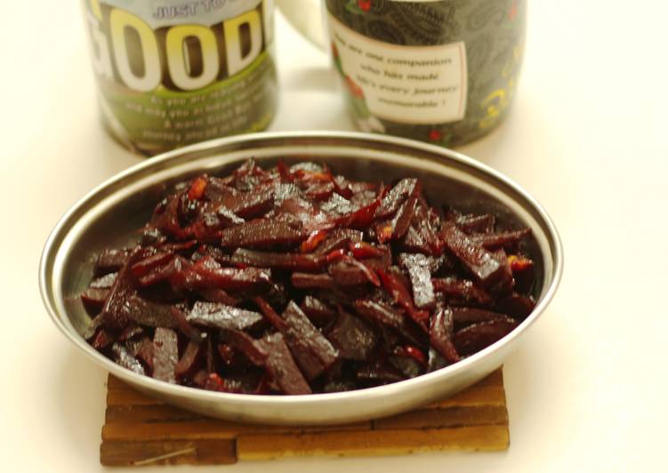 Simple Way to Make Super Quick Homemade Beetroot Fingers Saute a.k.a mezhukupuratti