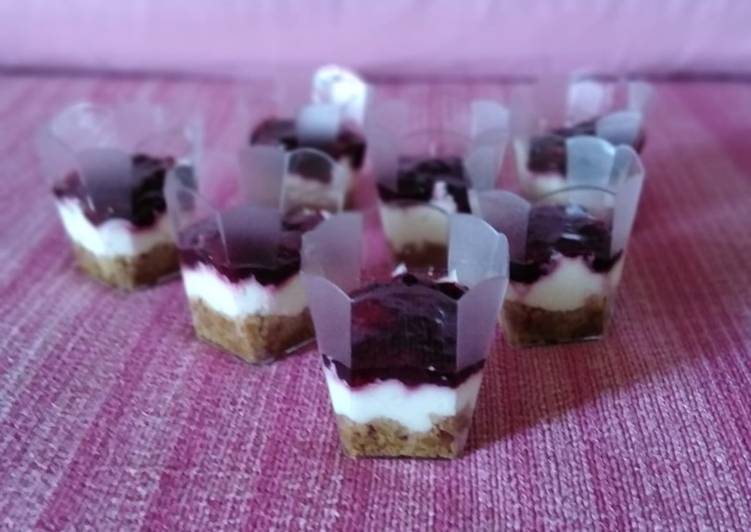 Step-by-Step Guide to Prepare Ultimate Cheese cake classica