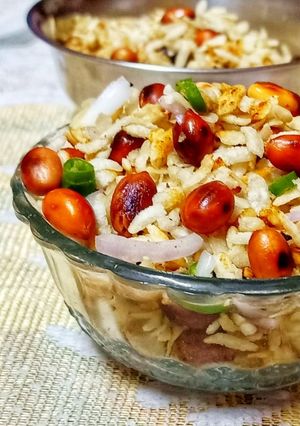 মুখরোচক চিঁড়েভাজা (Mukhorochok chire bhaaja recipe in Bengali) রেসিপির প্রধান ছবি