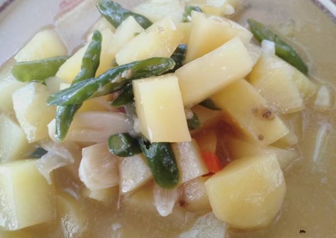 Ini dia! Resep membuat Kentang masak santan yang nikmat