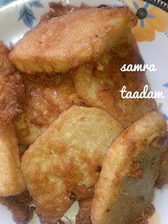 A picture of Fried yam with egg.