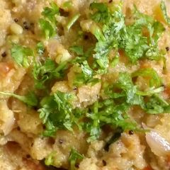 A picture of Vathal Kuzhambu Upma.