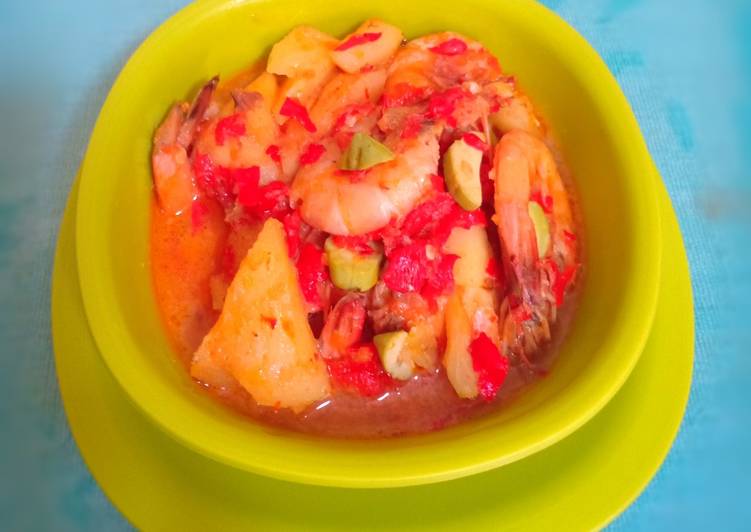 Bagaimana Membuat Sambe Goreng Udang Nanas Anti Gagal