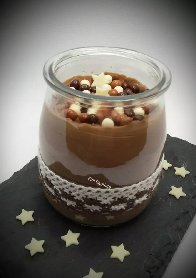 Una foto de Yogur de chocolate sin yogurtera