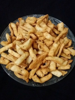 नमक पारा (निमकी) (Namak para (nimki) recipe in hindi) रेसिपी मुख्य फोटो
