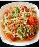 Thai Green Papaya Salad / Som Tam