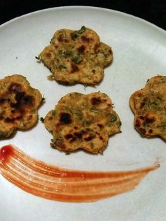 मेथी पराठा (methi paratha recipe in hindi) रेसिपी मुख्य फोटो