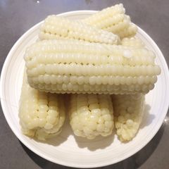 A picture of Boiled White Corn.