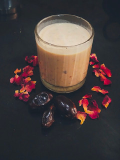 A picture of Dates Milkshake.