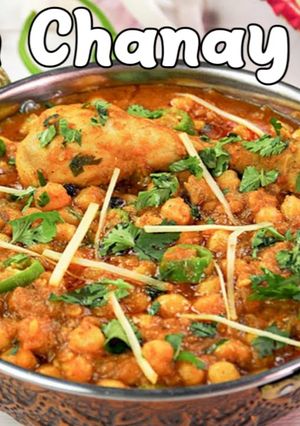A picture of Mashoor Lahori Murgh Chanay By Khaane Mein Maza | Chicken Chana Recipe | Professional Naan Chana |.