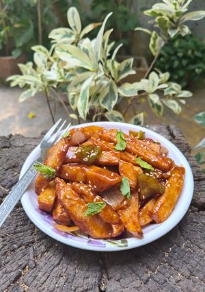 A picture of Crispy Honey Chilli Potato.