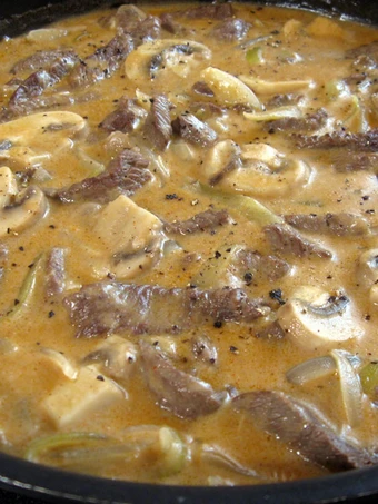 Easy Way Prepare Beef Stroganoff the Delicious Appealing