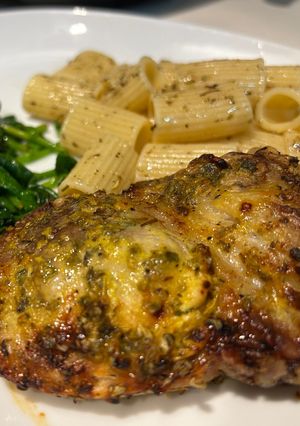A picture of Mustard Air Fryer Pork Chops.