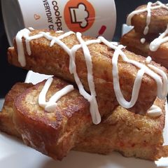A picture of Cheesey French Toast Sticks.