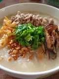 ข้าวต้มทรงเครื่อง
